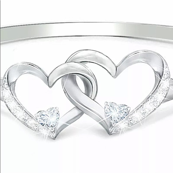 New! 925 Silver Double Hearts Ring! - Picture 3 of 10